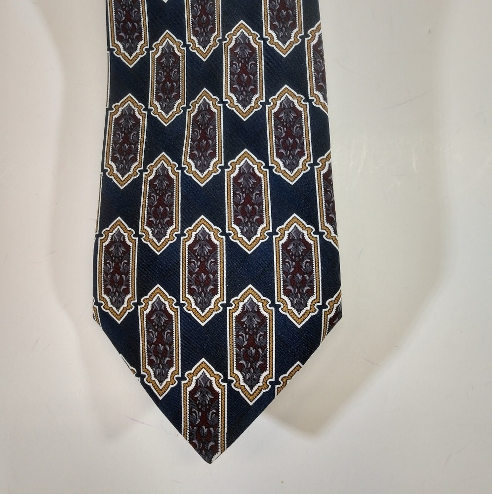 Towncraft men's necktie blue, maroon, and gold